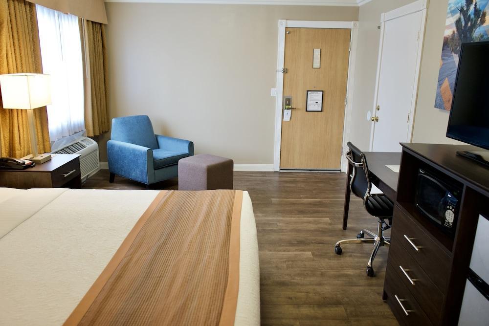 Best Western China Lake Inn Ridgecrest Bagian luar foto