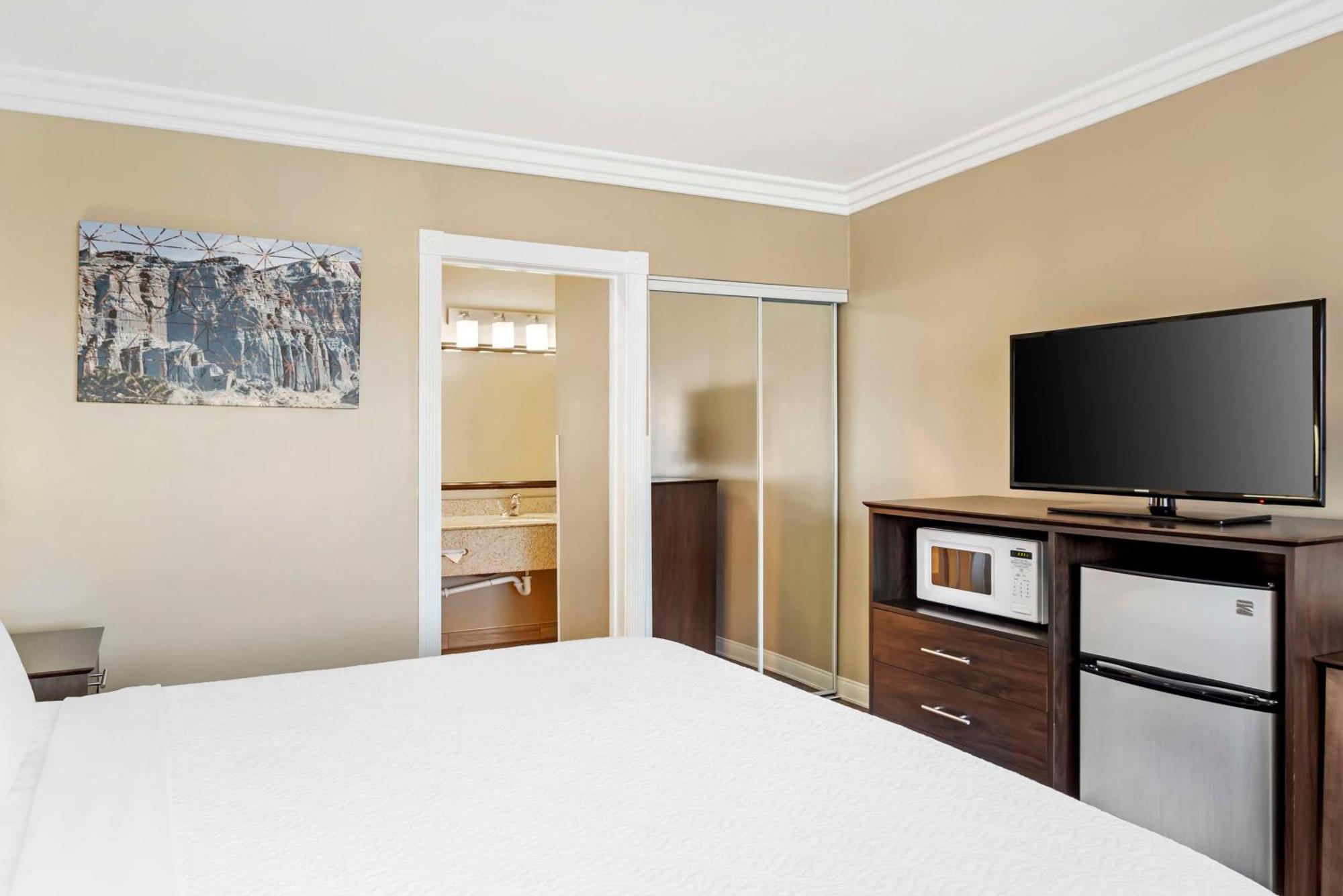 Best Western China Lake Inn Ridgecrest Bagian luar foto