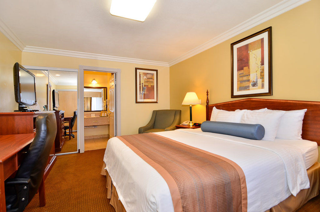Best Western China Lake Inn Ridgecrest Bagian luar foto